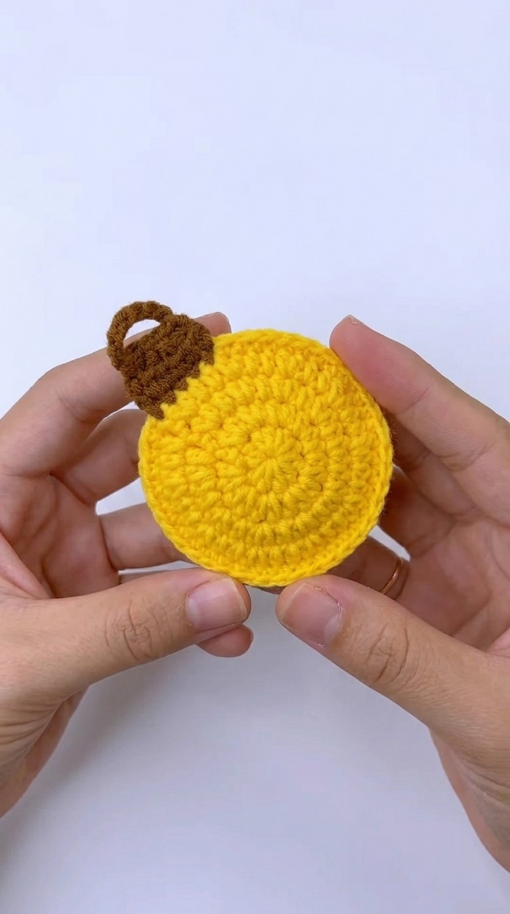 Crochet Christmas Light Bulb Pattern 5