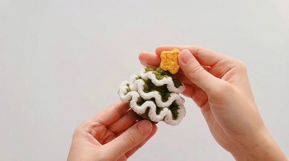 Crochet Christmas Tree Pattern 4