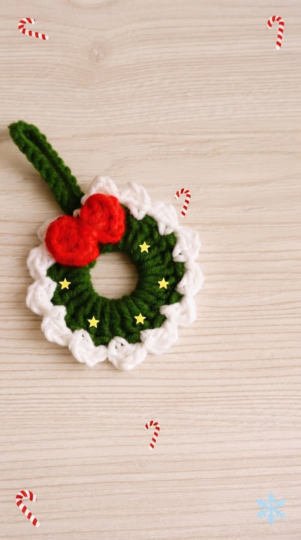 Crochet Christmas Wreath Ornament 1