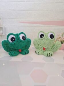 Crochet Frog Doorstop Pattern 1