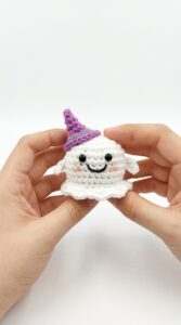 Crochet Ghost Halloween Pattern 5