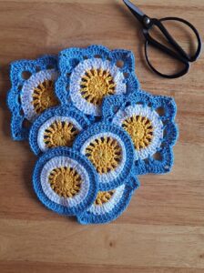 Easy Crochet Appliques Pattern 1