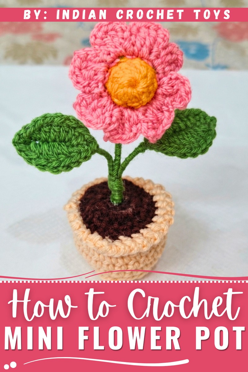 Crochet mini flower pot