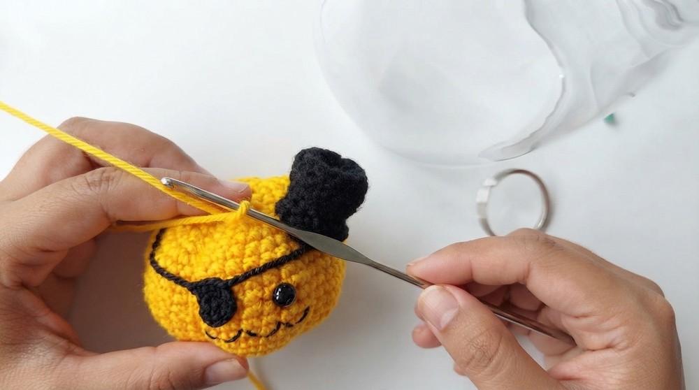 How to crochet Halloween Pumpkin for beginner 🎃 -Written pattern inside description (7)