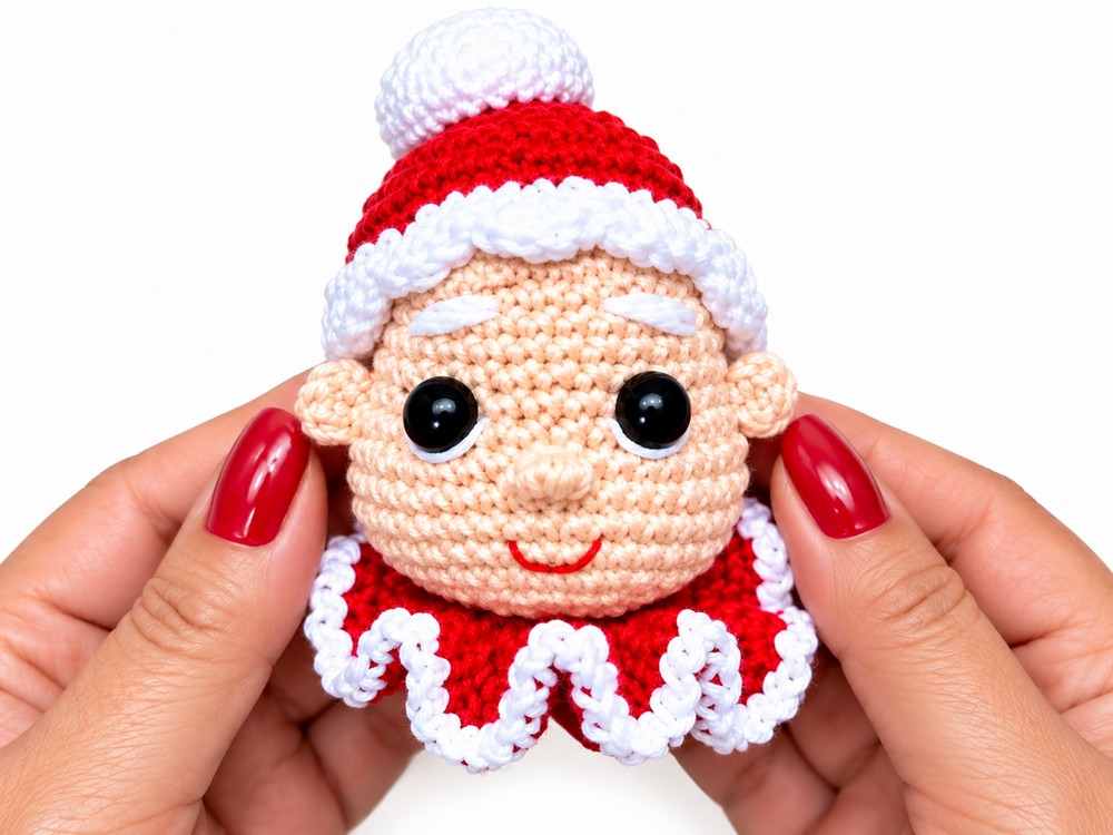 Crochet Mrs Claus Pattern 5