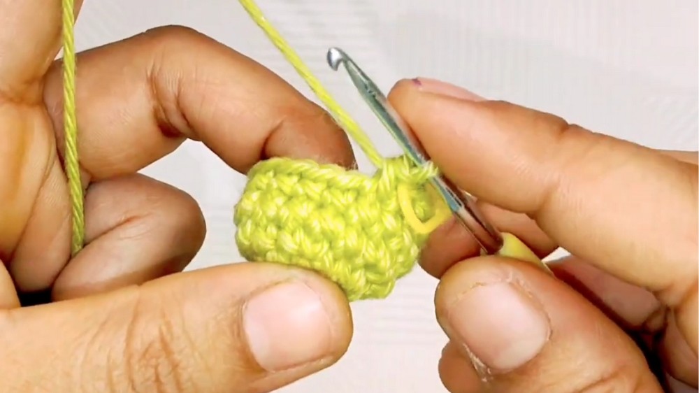 Crochet Bunny Amigurumi Pattern 2