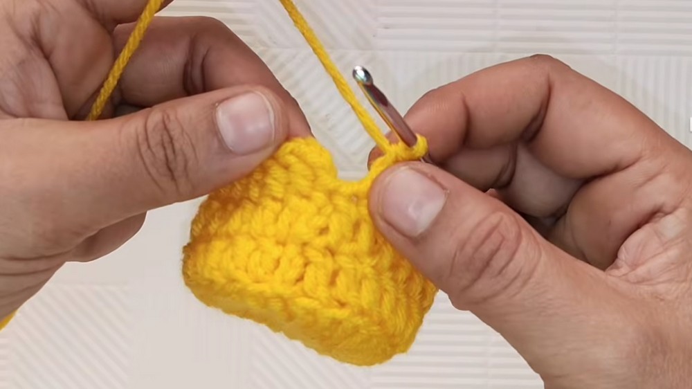 Crochet Bunny Amigurumi Pattern 3
