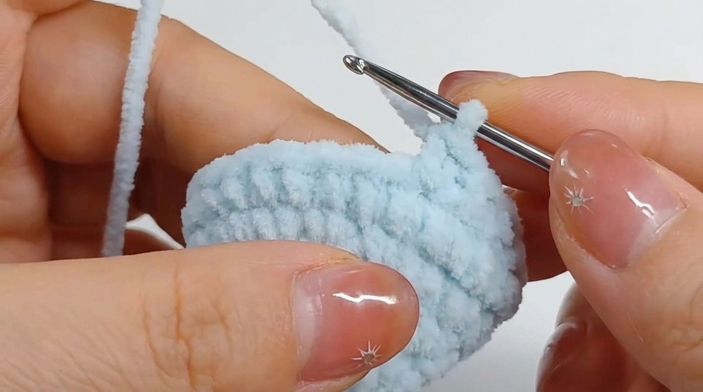 Crochet Chick Amigurumi Pattern 2