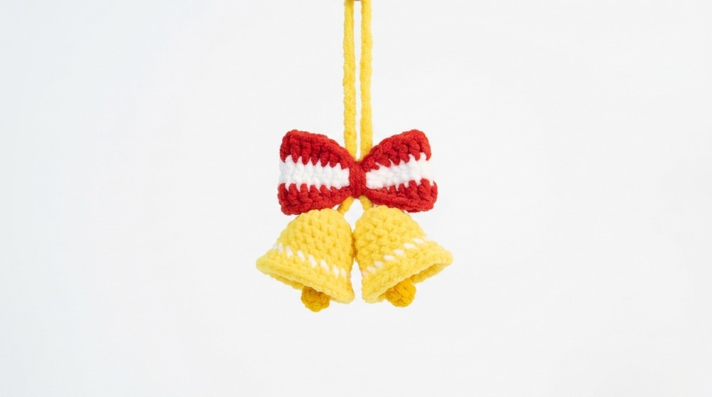 Crochet Christmas Bow Bell Pattern 5