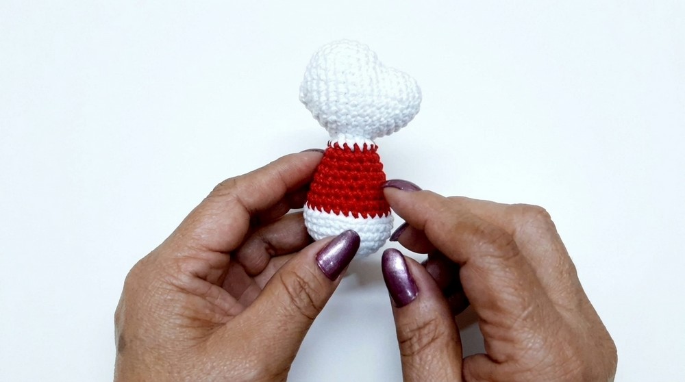 Crochet Christmas Snoopy Pattern 3