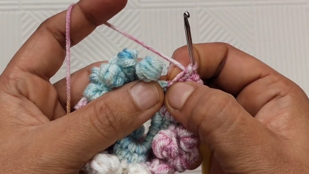 Crochet Colorful Scrunchie Pattern 4