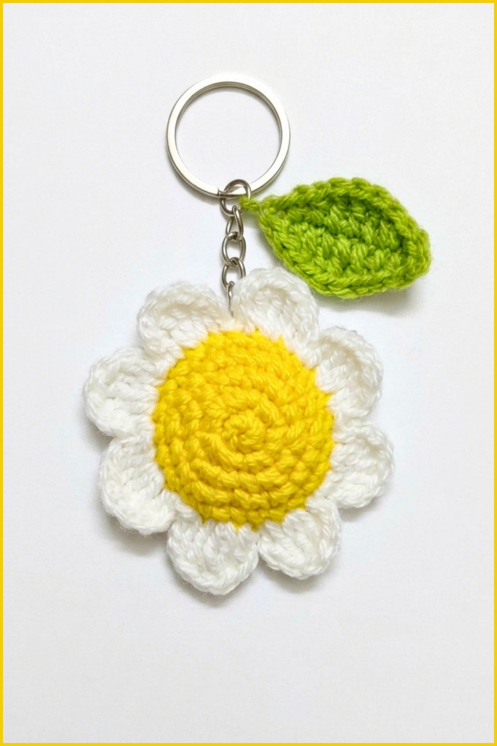 Crochet Daisy Keychain Pattern 6
