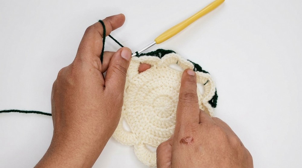 Crochet Flower Coaster Pattern 3
