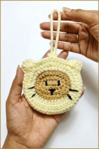 Crochet Kitten Pouch Pattern 6