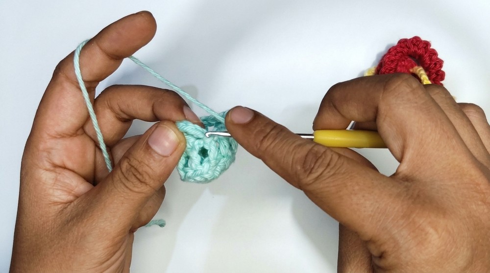 Crochet Lipbalm Pattern 2