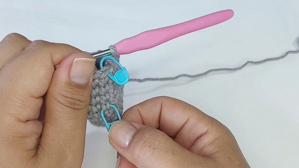 Crochet Mouse Keychain Pattern 2
