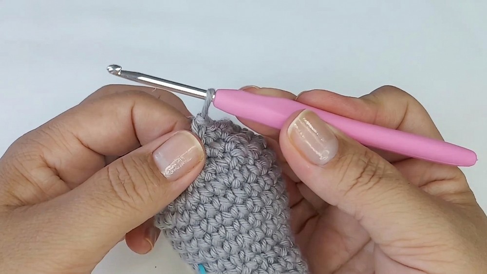 Crochet Mouse Keychain Pattern 3