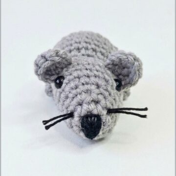 Crochet Mouse Keychain Pattern 6