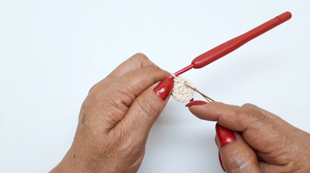 Crochet Mrs Claus Pattern 1