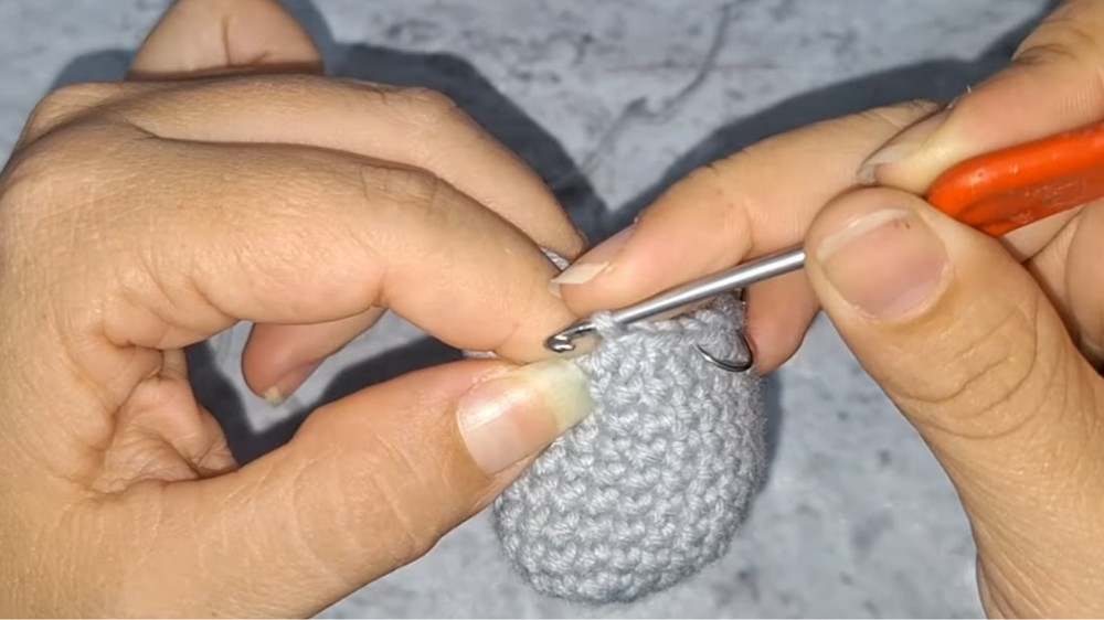 Crochet Penguin Keychain Pattern 3