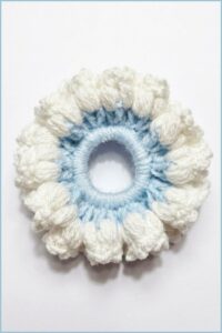 Crochet Puffy Lily Scrunchie Pattern 6