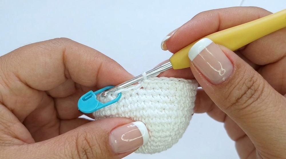 Crochet Snowman Pattern 2