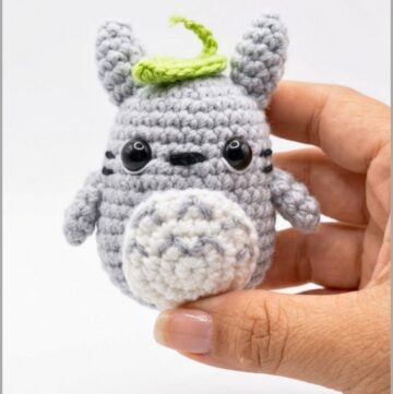 Crochet Totoro Keychain Pattern 6
