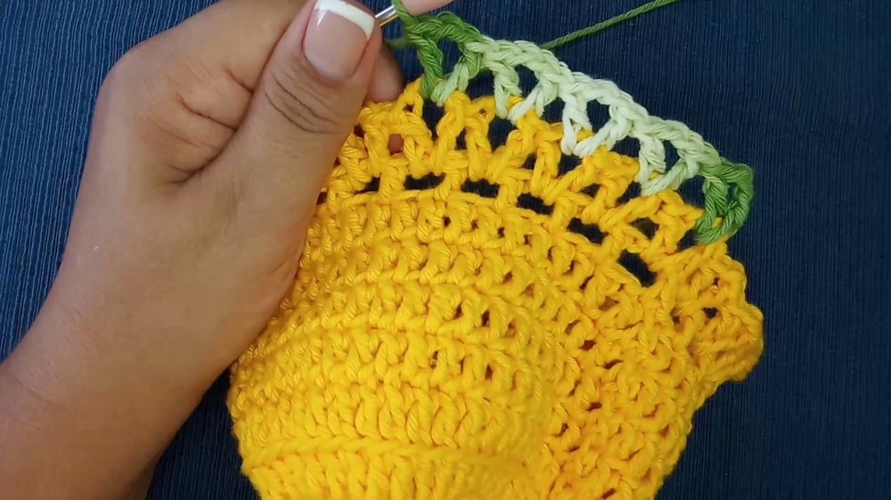 Crochet Tulip Flower Bag Pattern 3