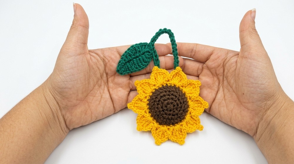 Crochet Sunflower Keychain Pattern 5