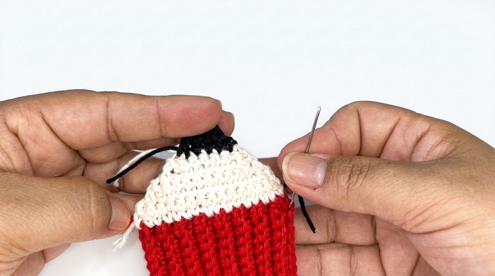 Crochet Pencil Hair Bow Pattern 3
