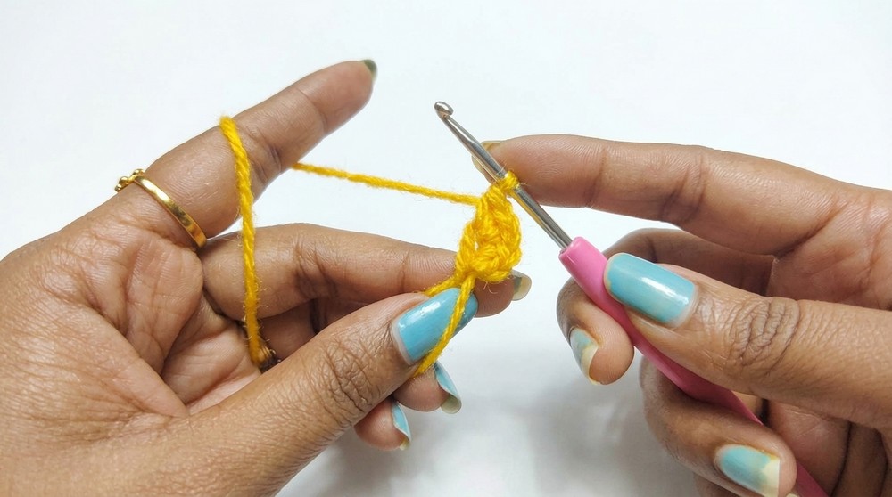 Crochet Afghan Flower keychain Pattern 1
