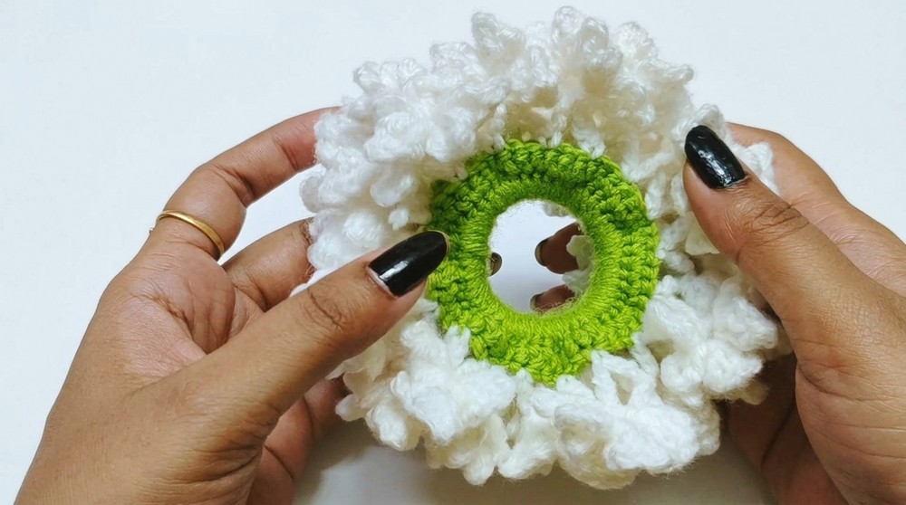 Crochet Jasmine Scrunchie Pattern 5