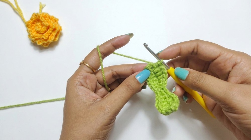 Crochet Rose Hair Tie Pattern 3