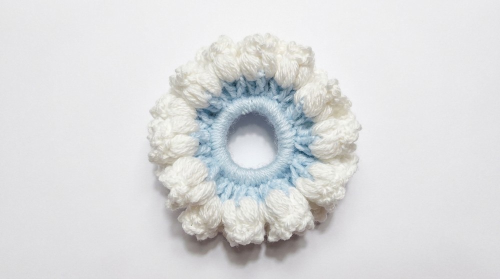 Crochet Puffy Lily Scrunchie Pattern 5