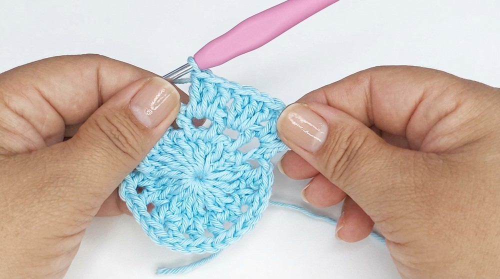 Crochet Tulip Coaster Pattern 2