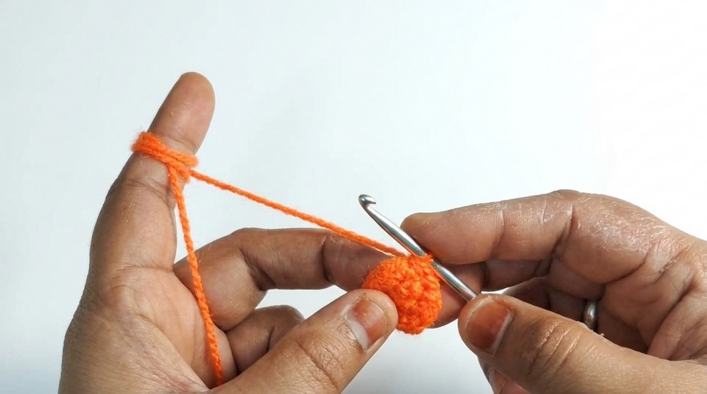 Crochet Pumpkin Halloween Pattern 1