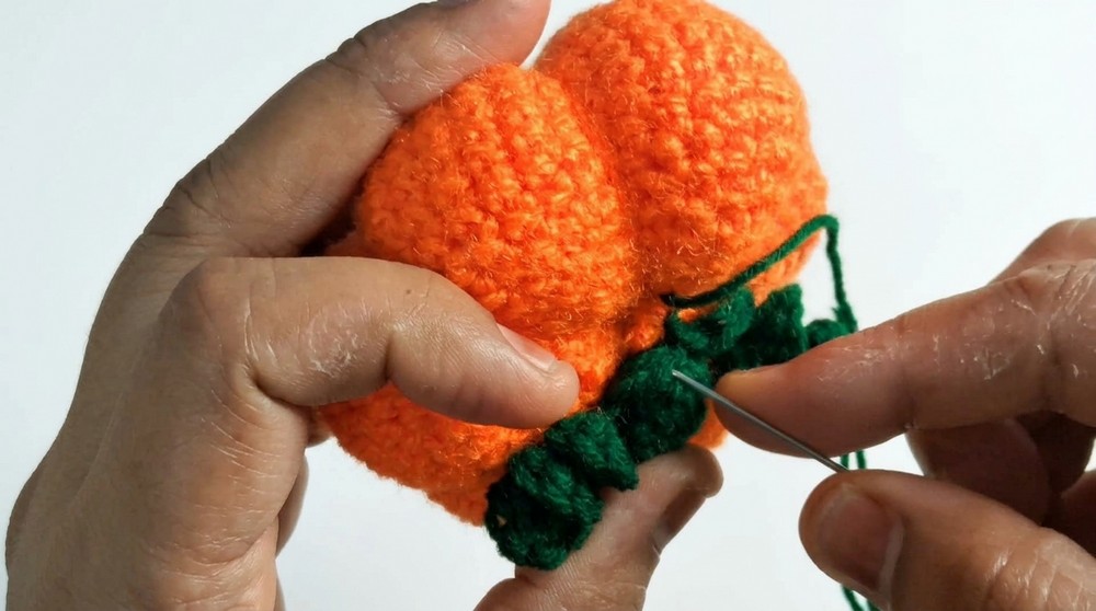 Crochet Pumpkin Halloween Pattern 4