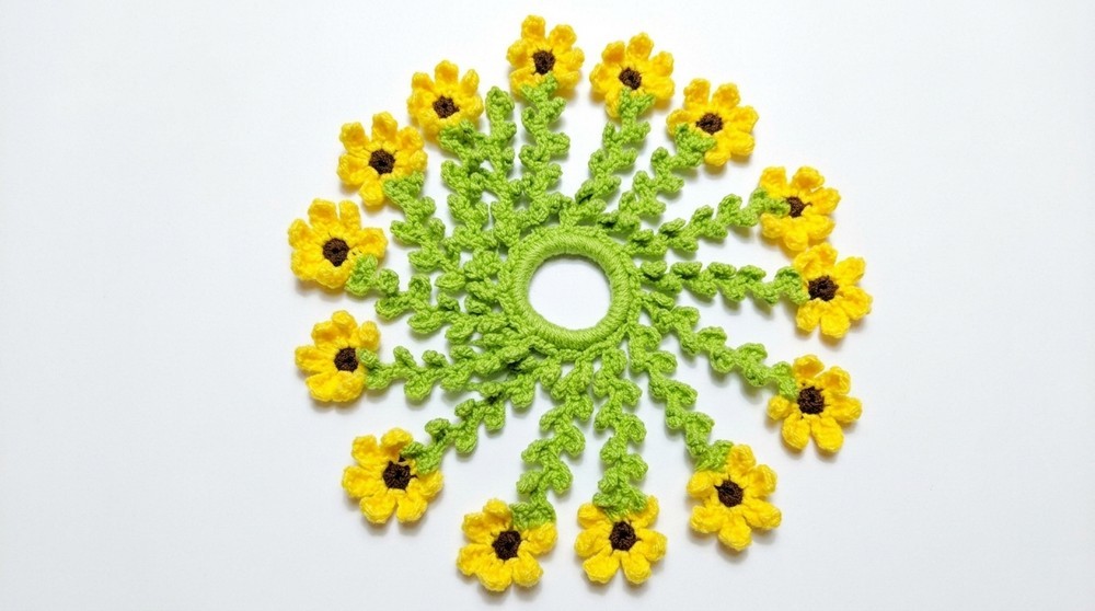 Crochet Sunflower Scrunchie Pattern 5