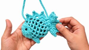Crochet Fish AirPods Pouch Pattern 5