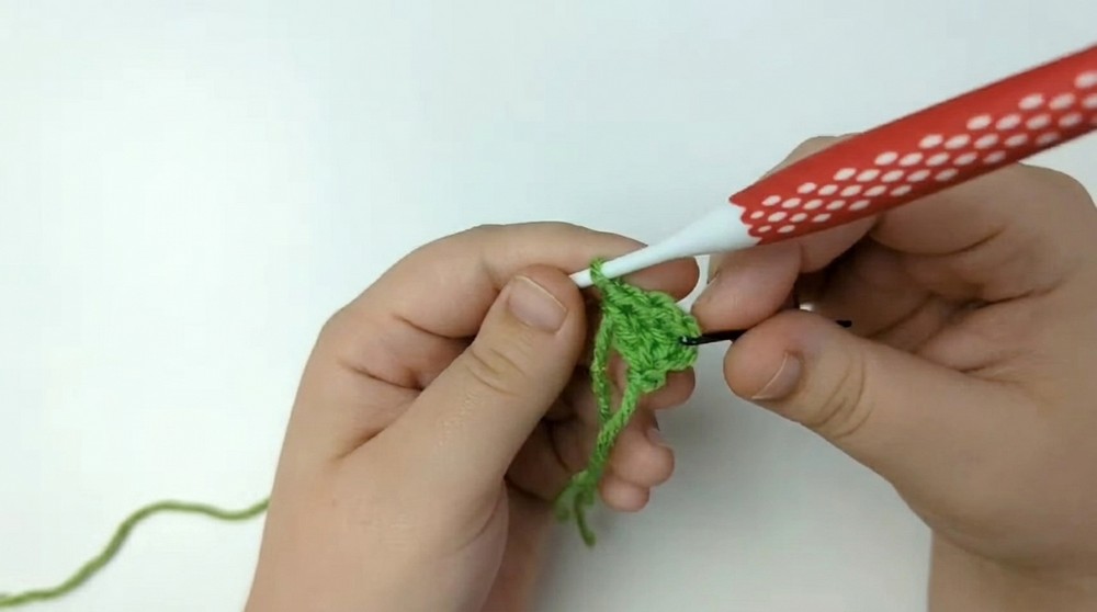 Crochet Christmas Tree Pattern 1