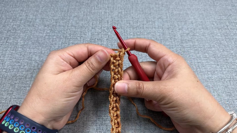 Crochet Handbag Pattern 1