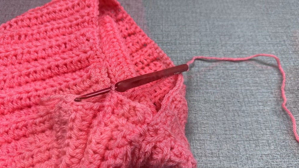 Crochet Hooded Cowl Pattern 4
