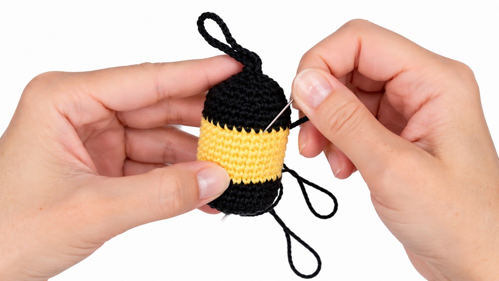 Crochet Lantern Or Flashlight Pattern 4