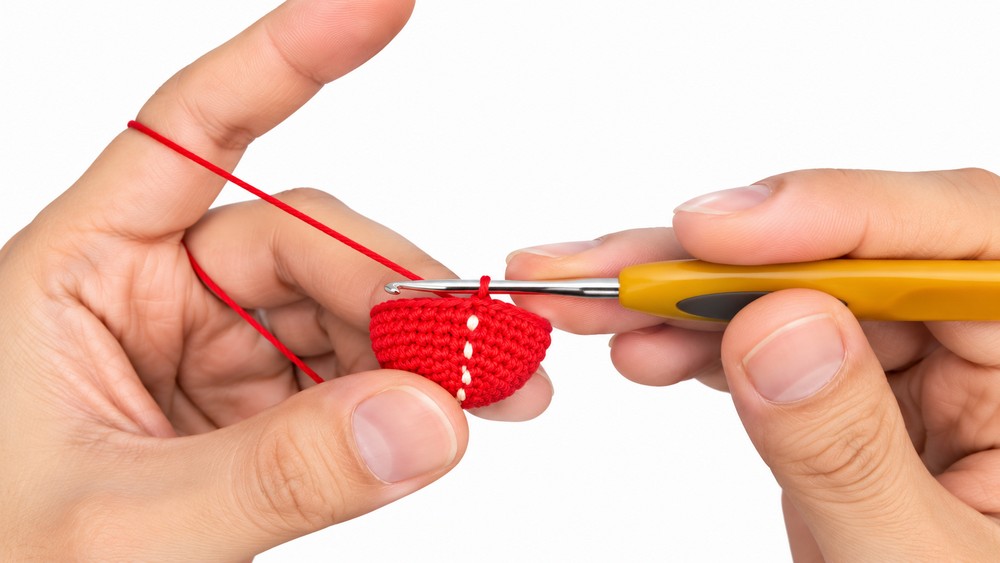 Crochet Mini Ladybug Pattern 2