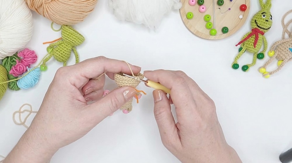 Crochet Grinch And Gingerbread Pattern 2