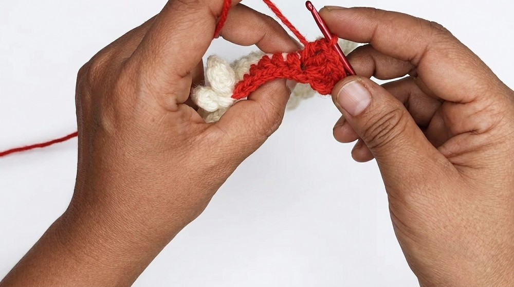 Crochet Heart Coaster Pattern 4