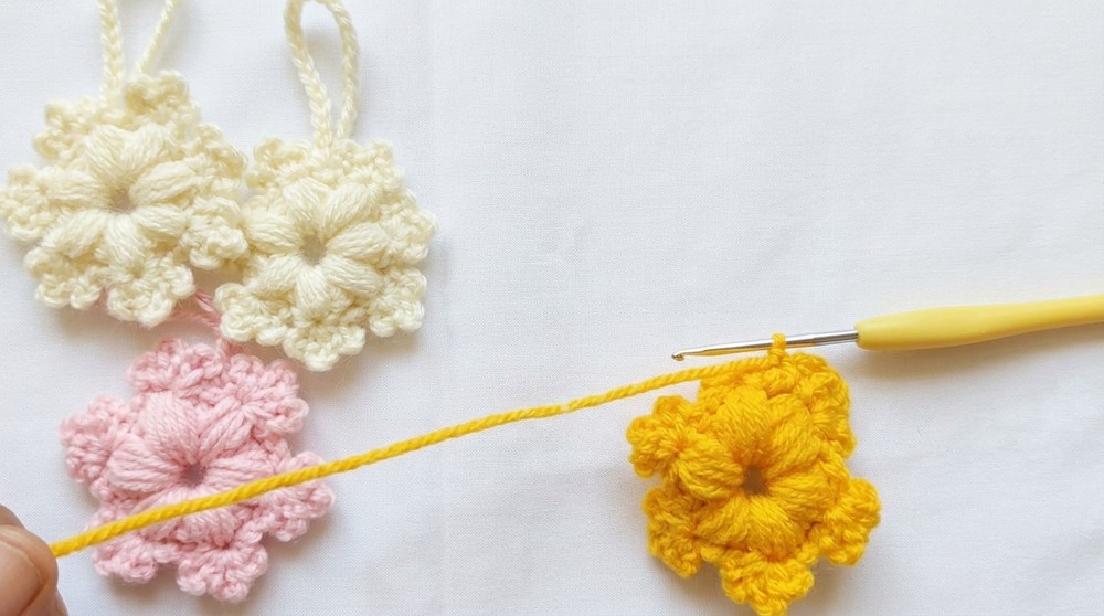 Crochet Christmas Snowflake Pattern 4